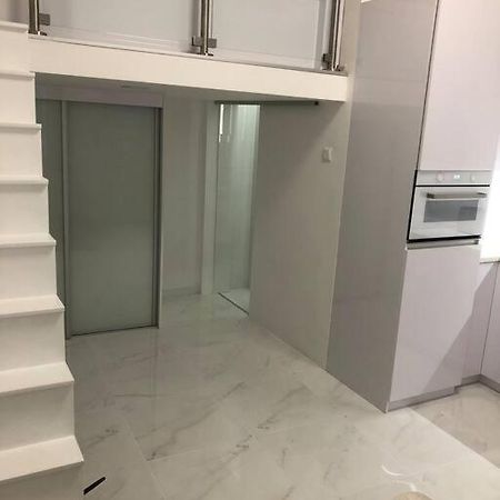 Colton West Deluxe Apartment Budapest Luaran gambar