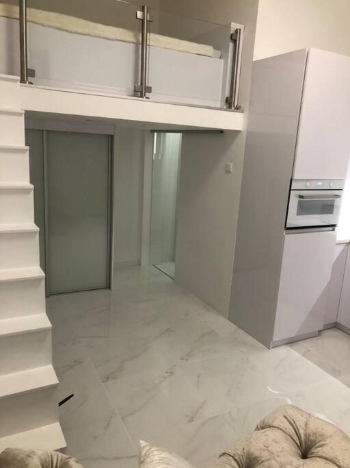 Colton West Deluxe Apartment Budapest Luaran gambar